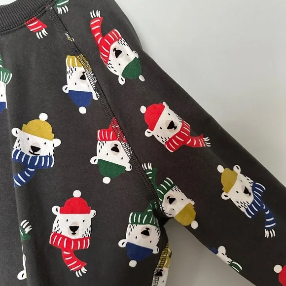 Christmas Holiday Boys Size 10 Sweatshirt with festive polar bears - Picture 3 of 8